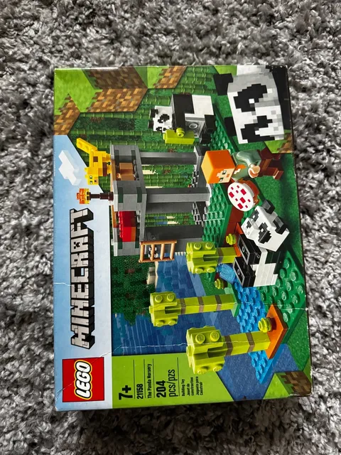 LEGO Minecraft 21158 The Panda Nursery NEW Sealed Minor Box Wear Fast Ship
