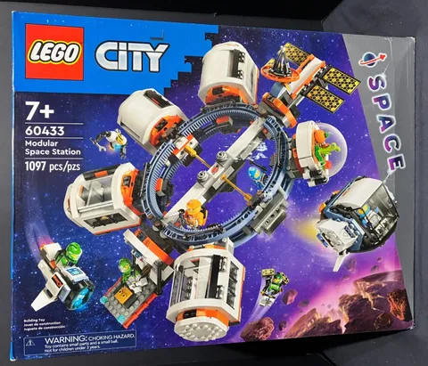 LEGO City Modular Space Station Science Toy 60433 (1097 Pieces) -Damage to Box