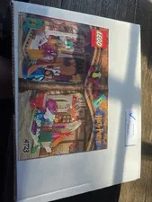 LEGO Harry Potter: Diagon Alley Shops (4723)