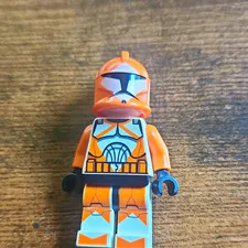 LEGO Star Wars Clone Trooper Minifigure Orange & White with Orange Helmet