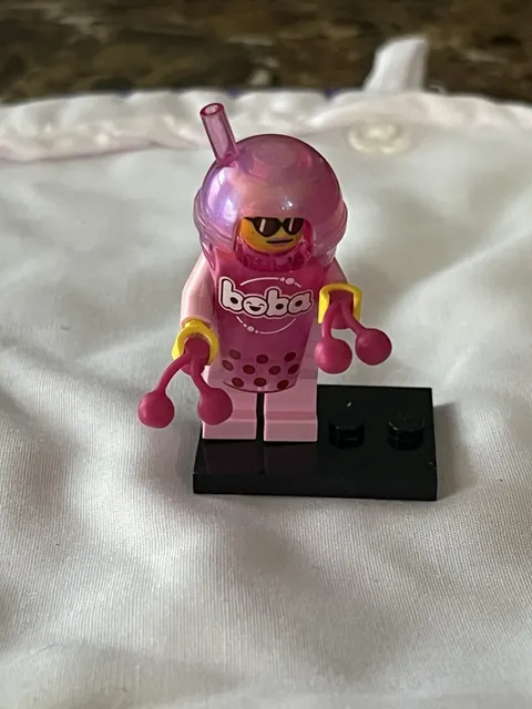LEGO Minifigures Series 29 Boba cup fan Minifigure 71052 