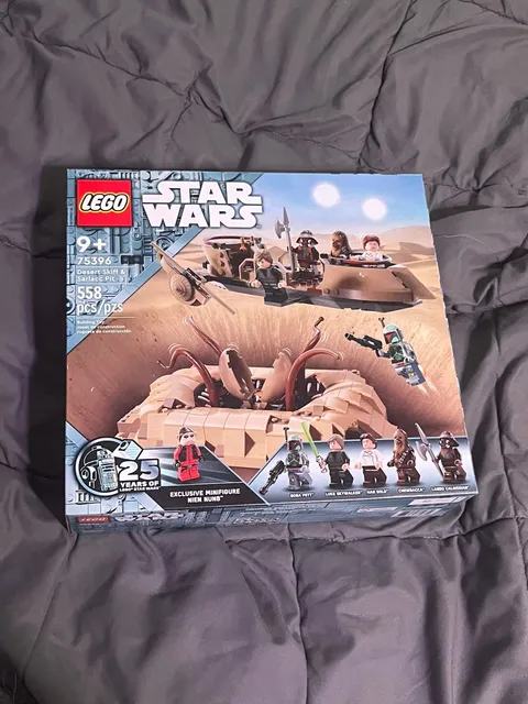 LEGO Star Wars Desert Skiff & Sarlacc Pit 75396. Brand New In The Box!