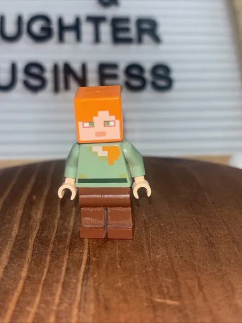 LEGO Minifigure Minecraft Alex (min017) q11