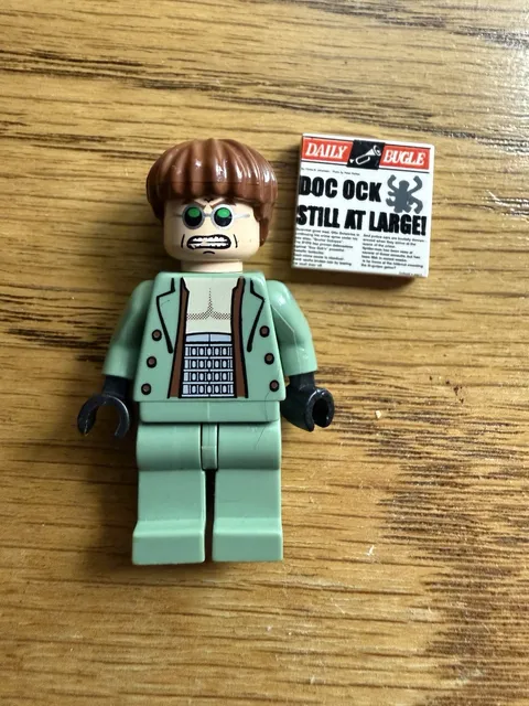 LEGO Dr. Octopus Minifigure spd027 4855 Spider-Man's Train Rescue Sand Green