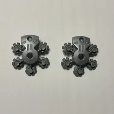 LEGO Bionicle Weapon 5 x 5 Shield with Gear Tips 44938 Pearl Light Gray x2