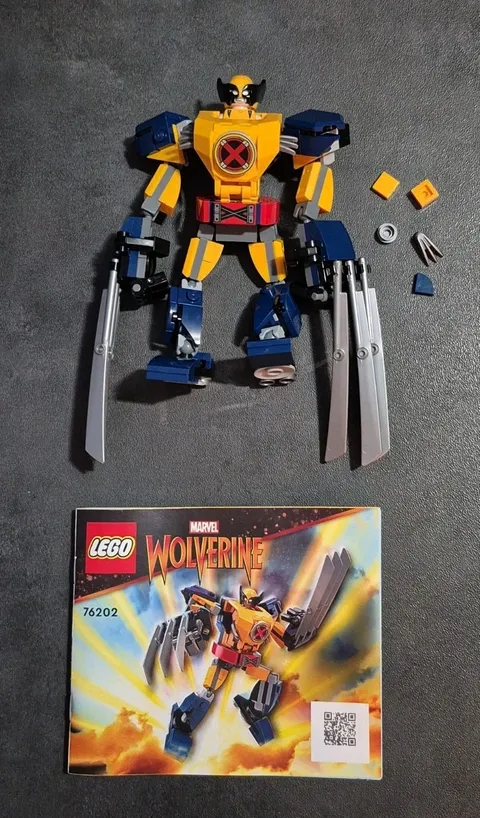 LEGO Super Heroes: Wolverine Mech Armor (76202) W/Instructions