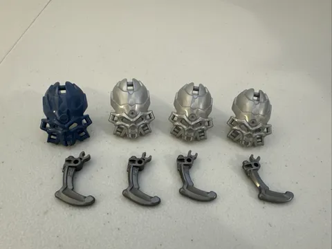 LEGO Bionicle Mask Silver Skull Spider 20251 Lot Of 4