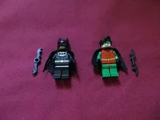 LEGO BATMAN  MINIFIGURES  LOT. BATMAN, ROBIN FROM SETS 7780,7782