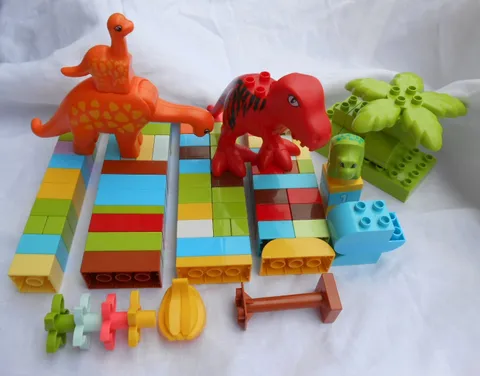 HUGE LEGO LEGOS DUPLO DINOSAUR DINO DINOSAURS FIGURES T-REX RETIRED LOT