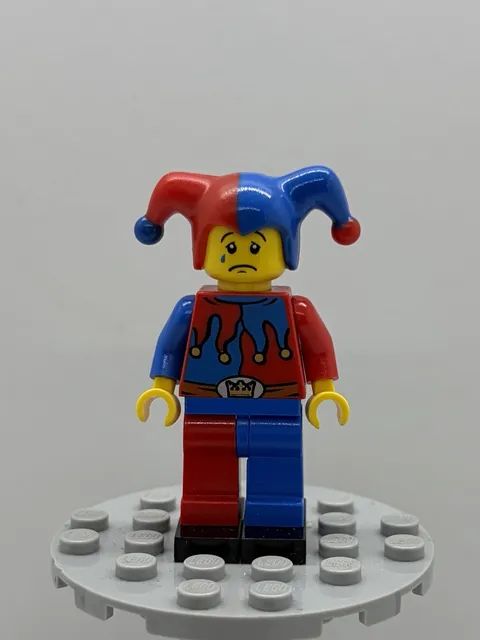 LEGO Castle Fantasy Era Jester (Dual Sided Head) Minifigure - cas403a - Set 7079