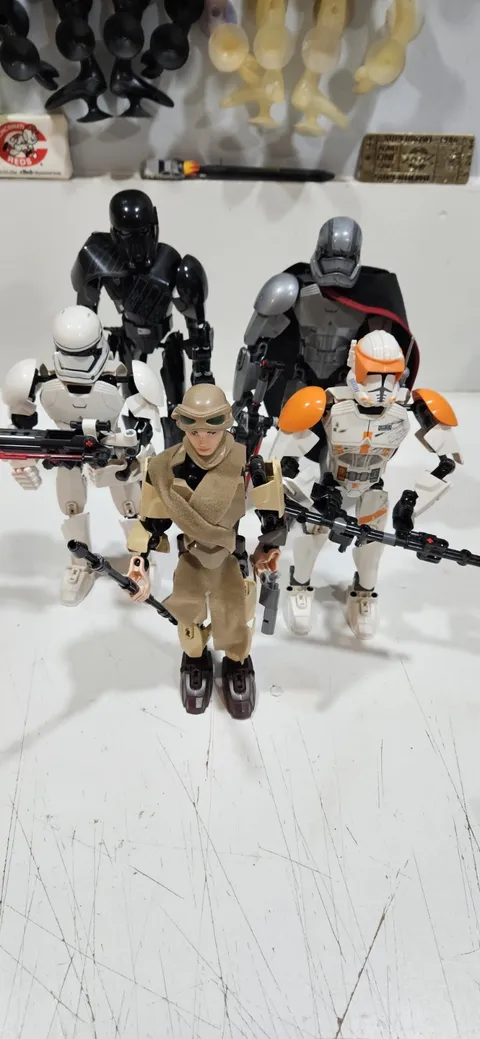 Lego Star Wars Buildable Figure Lot 75121,75108,75113,75114,74118 Commander Cody