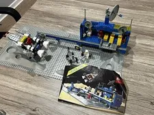 LEGO 926 / 493 Classic Space Command Centre (1979) w/ Base Plates (description)