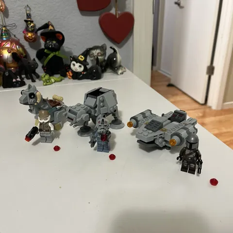 Lego 75298 AT-AT Vs Tauntaun 75321 Razor Crest Complete NO Box Or Instructions
