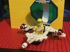 LEGO Auxiliary Patroller 6850 Space Futuron Complete Set