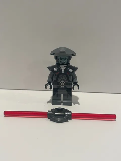 Lego Star Wars 2016 Fifth Brother in perfect condition