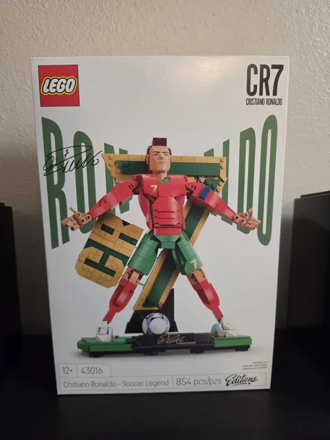 LEGO Editions Cristiano Ronaldo - Soccer Legend 43016 