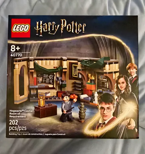 LEGO Harry Potter Hogwarts Castle Room of Requirement 40770 202 pcs 8+