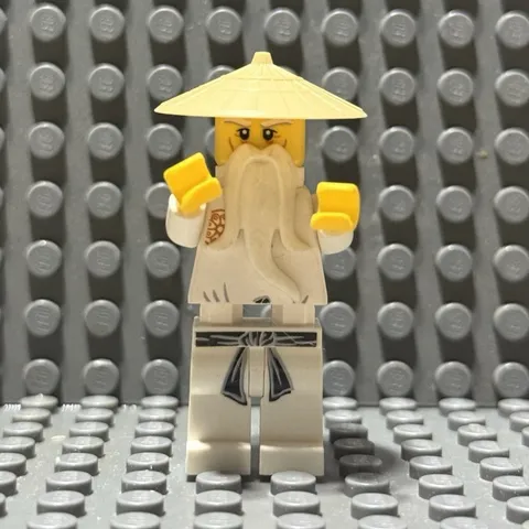 LEGO Ninjago Sensei Wu- The Golden Weapons njo0002