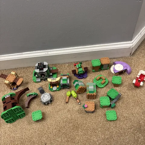 Lego Super Mario Parts And Pieces Lot 71368