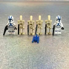LEGO Star Wars 4x Droids 2x 501st Legion Clone Trooper Minifigures 75280