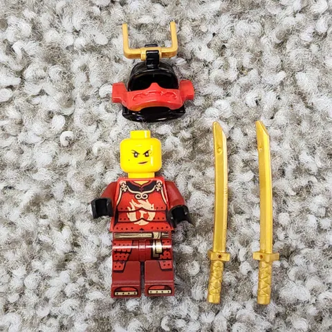 Lego Ninjago Minifigure NJO0502 Smaurai X Nya Legacy