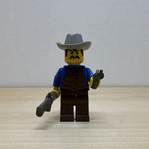 LEGO Western Cowboy Minifigure w/ Gray Hat, Blue Shirt, Brown Legs & Guns