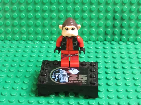 LEGO Star Wars Nien Nunb Minifigure 75396 sw1372 - 25th Anniversary + stand NB34