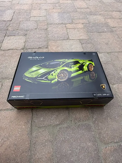 LEGO TECHNIC: Lamborghini Sian FKP37 (42115) - BOX ONLY
