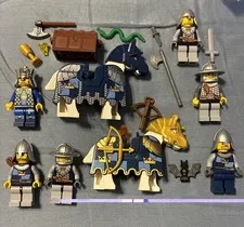 LEGO Castle Fantasy Era Knights Horses Bardings Accessories 2008 Minifigures Lot