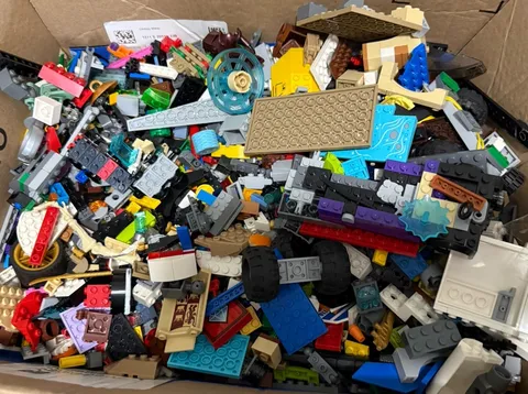 LEGO 2+  Pound Bricks Parts Pieces Sets Plates Bulk Lot Mixed Ninjago Star Wars