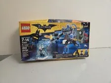 Lego #70901 Mr. Freeze ice attack  box damaged  sealed new