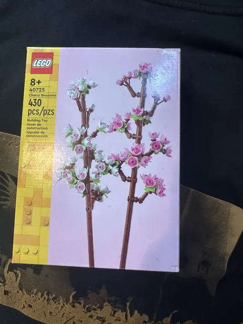 LEGO Botanicals: Cherry Blossoms (40725)