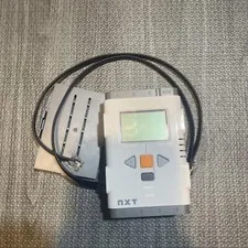 Lego Mindstorms NXT Intelligent Brick 53788 with Battery Cover + 2 Cables