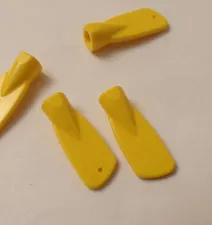 Lego x4 Yellow Minifigure Utensil Oar Paddle Head, 31990 (028-100)