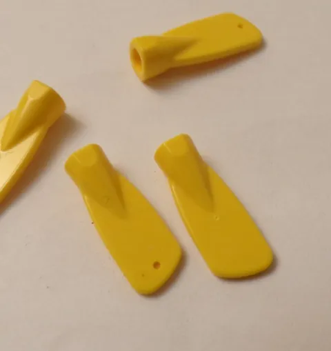 Lego x4 Yellow Minifigure Utensil Oar Paddle Head, 31990 (028-100)