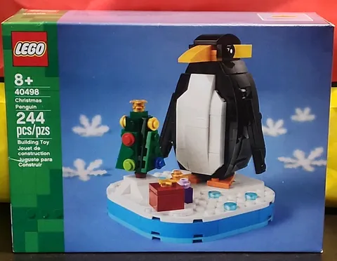 LEGO Seasonal 40498 Christmas Penguin Retired Set Brand New In Sealed Box