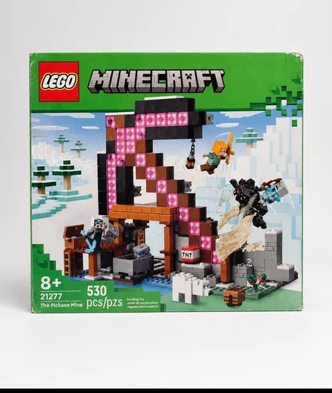 LEGO Minecraft The Pickaxe Mine 21277 Building Kit (530 Pieces)