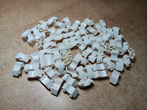 LEGO BULK LOT 78 WHITE CORNER MACARONI ROUND BRICKS 2X2