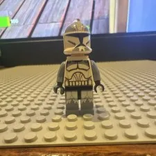 LEGO Star Wars 2011 Wolfpack phase 1 jet trooper ￼
