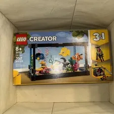 NISB Lego Creator 3 in 1 Fish Tank 31122 “Retired” New In Box