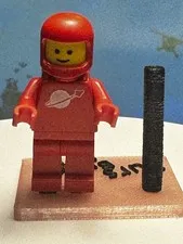 Lego Classic Space Minifigure Red sp005 Rare Retired Torso Crack