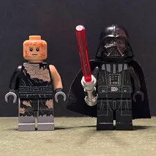 LEGO Star Wars Darth Vader and Battle-Damaged Anakin Skywalker - Set 75183
