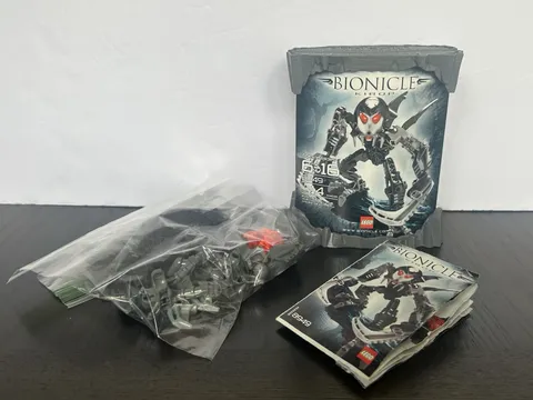 LEGO BIONICLE: Matoran Of Light - Kirop (8949) Complete with Manual And POD