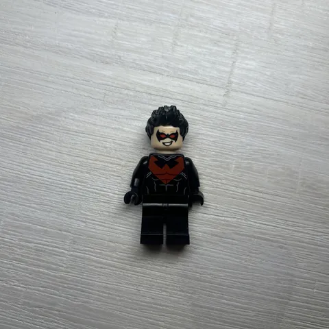 Lego DC Super Heroes Nightwing Minifigure - 76011 Man-Bat Attack