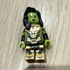 LEGO Minifigure Green Head w Black Hair Gold & Black Outfit Plastic Figure