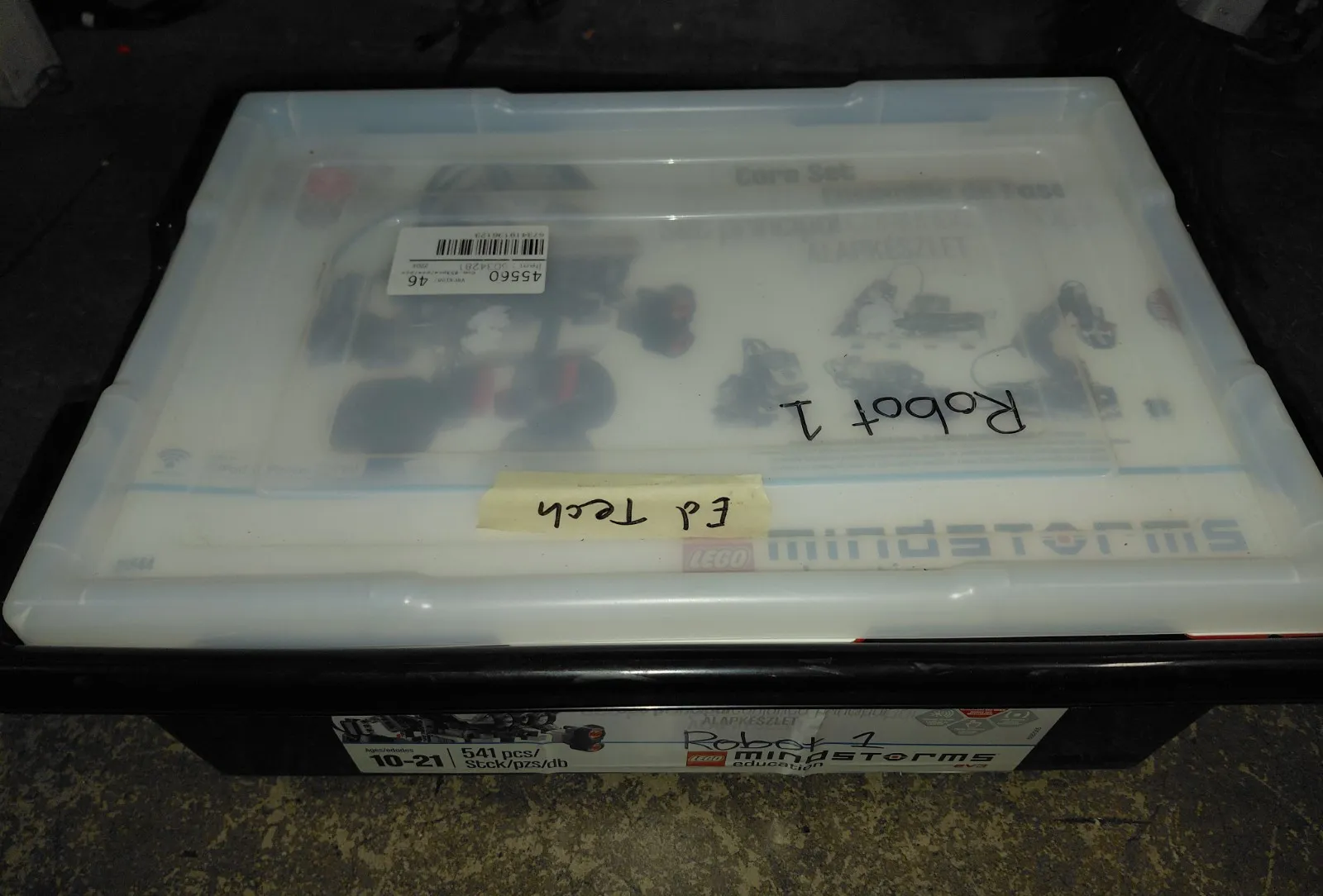 Several Hundred Pieces From Lego Mindstorms Core Set In Original Tote
