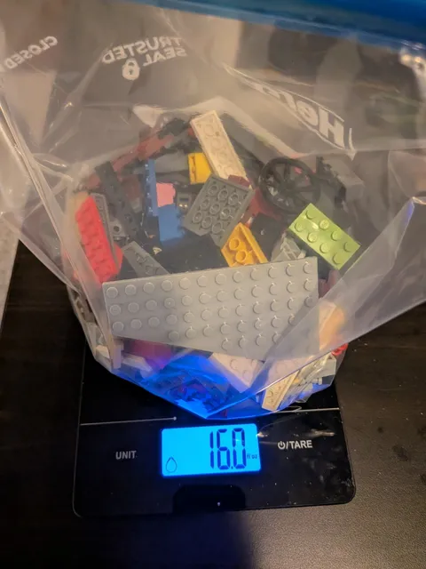 LEGO Bulk 16oz Lot 11