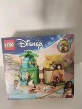 LEGO Disney Moana's Island Fun Building Toy Princess Playset 43260 Complete Set.