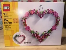 LEGO Iconic: Heart Ornament (40638) New In Box.  LEGO