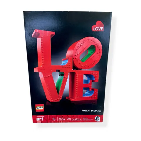 NEW LEGO Art LOVE Building Set Collectible 31214 Set 791 pcs Robert Indiana